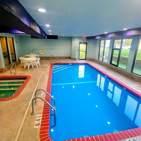 Americas Best Value Inn And Suites Lee'S Summit-Kansas City Eksteriør bilde