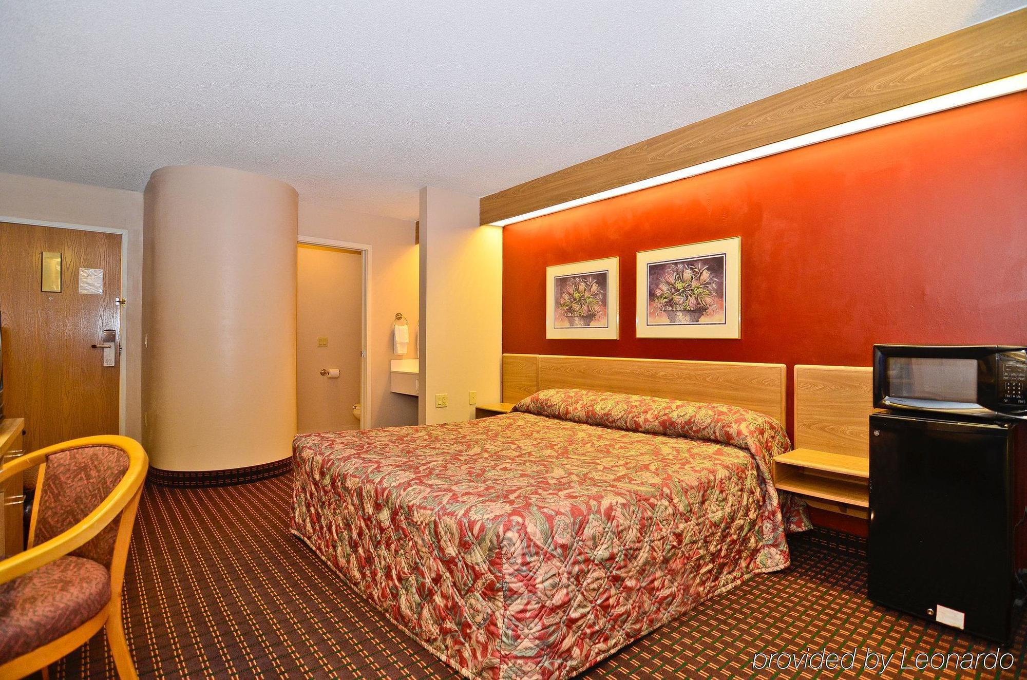 Americas Best Value Inn And Suites Lee'S Summit-Kansas City Rom bilde