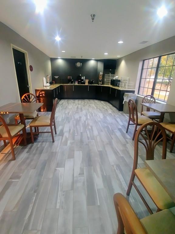 Americas Best Value Inn And Suites Lee'S Summit-Kansas City Eksteriør bilde