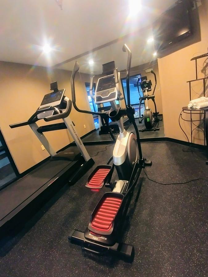 Americas Best Value Inn And Suites Lee'S Summit-Kansas City Eksteriør bilde