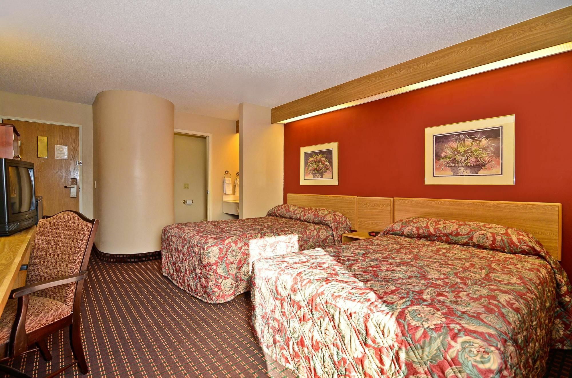 Americas Best Value Inn And Suites Lee'S Summit-Kansas City Eksteriør bilde